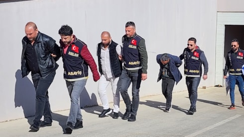 Fuhuştan gözaltına alındı: Esnafız, çikolata satıyoruz