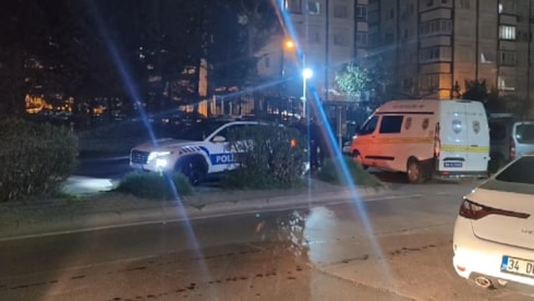 'Dur' ihtarına uymayan araçtan uzun namlulu silahlar çıktı