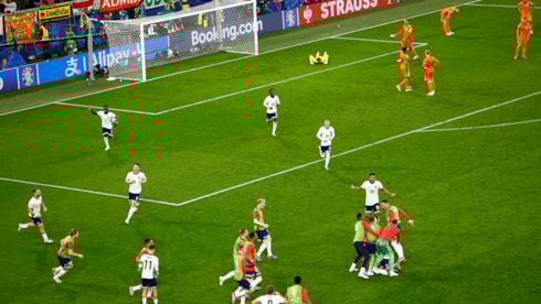 İngiltere 90+1'de gelen golle finale yükseldi