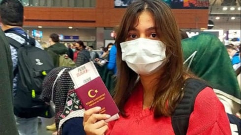 Vize alamayan öğrenciler Polonya'daki okullarına gidemedi