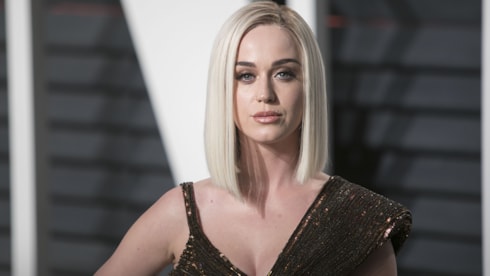 Ünlü şarkıcıya soruşturma şoku... İzinsiz çekim yaptı