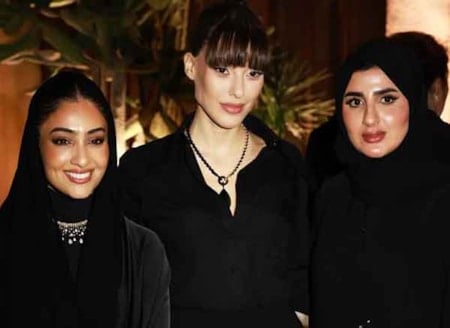 Ünlü oyuncunun yüzü olay oldu! 'Kendine ne yapmış öyle?'