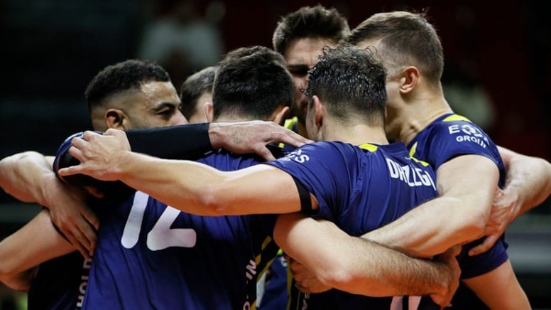 Fenerbahçe Medicana deplasmanda OK Alpacem Kanal'ı yendi