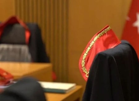 İmamoğlu’nun yargılandığı dava tutukluluğa devam kararı