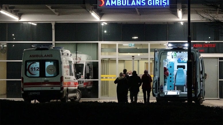 Bina ilaçlandı, 11 kişi hastanelik oldu