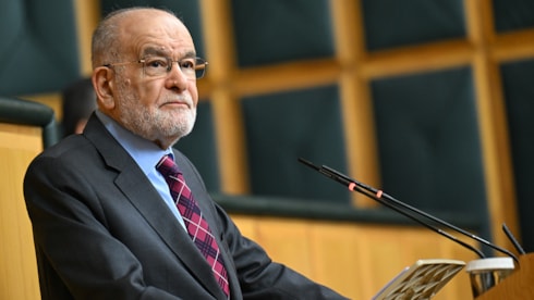 Karamollaoğlu'nun acı günü 