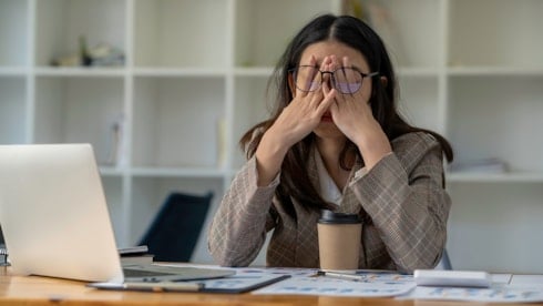 Ömrümüzü yiyip bitiren 4 alışkanlık: Her gün yapıyoruz ama farkında değiliz 