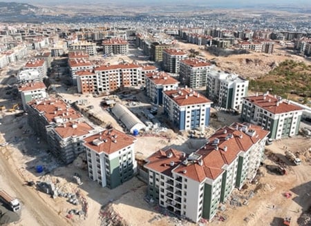 Yardım bahane ihale şahane