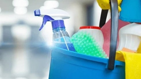 Kış temizliğinde gizli tehlike: Uzmanlar asla karıştırmayın uyarısı