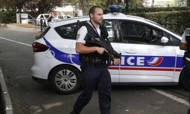 Fransa'da Bomba Alarmı